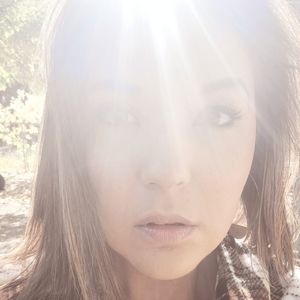 Meet your Posher, Solana